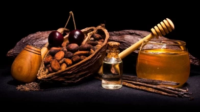 Bal ve kakao ile gözenek sıkılaştırıcı arınma!