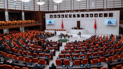 Sosyal medyaya ve doğum iznine yönelik düzenlemeleri de içeren kanun teklifi TBMM Genel Kurulunda