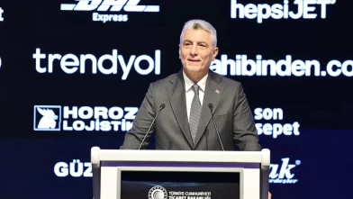 Ticaret Bakanı Ömer Bolat'tan transit vize ve e-ticaret açıklaması