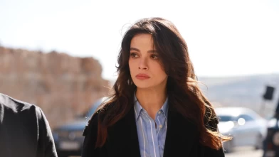 Sinem Ünsal gözaltına mı alındı, neden? Uzak Şehir'in Alya'sı Sinem Ünsal'dan ilk açıklama