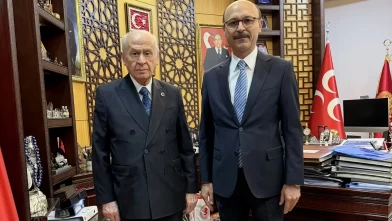 Talip Geylan'dan MHP Lideri Devlet Bahçeli’ye teşekkür ziyareti: ‘Öğretmenin itibarı kırmızı çizgimiz’