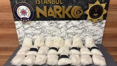 Esenyurt’ta buzdolabı içinde yasaklı madde sevkiyatı