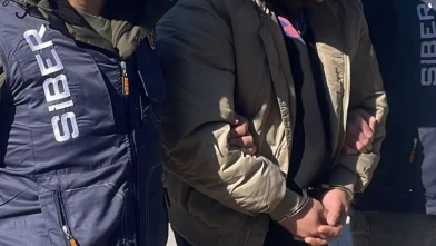 Yasa dışı bahis şebekesine darbe! ATM başında 24 saat 'para mesaisi' yapıyorlardı