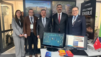 MHP'li Büyükataman'dan 'Ziraat Teknolojileri ve Sürdürülebilir Tarım Proje Pazarı'na ziyaret