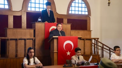 Tarihi atmosferde 23 Nisan coşkusu: Çocuk Meclisi 1. Meclis’in benzerinde toplandı