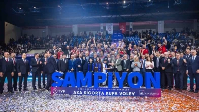 Ziraat Bankkart’tan 16 yıl sonra Kupa Voley zaferi!