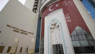 MHP’de bayramlaşma trafiği: Siyasi partilerden peş peşe ziyaretler