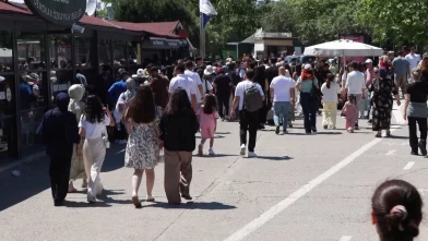 Kurban Bayramı'nı İstanbul'da geçirenler sahillere akın etti
