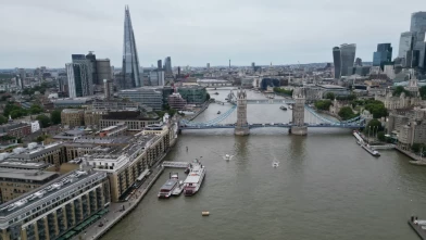 Londra’da 'Thames' alarmı: Yağışlar nehrin rengini değiştirdi!