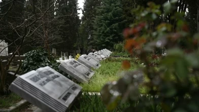Bayramda mezarlıklar açık mı, kaça kadar 2026? Yarın mezarlık ziyareti yapılır mı?