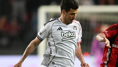 Beşiktaş'ta Salih Uçan: Kazandığımız için mutluyuz