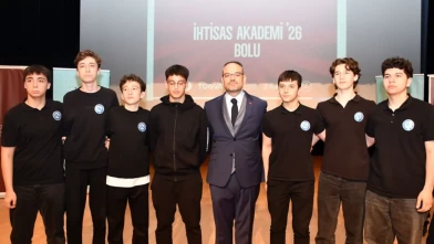 İletişim Başkan Yardımcısı Şahin’den gençlere dezenformasyon uyarısı