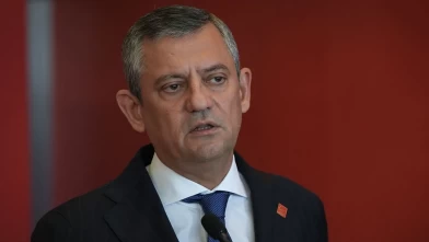 Özgür Özel'in yeni partisine geçecek vekil sayısı için çarpıcı iddia! Merak edilen ise şu: Bu yüzden mi parti içi mücadele isteniyor?