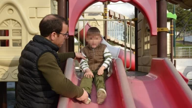 DMD hastası çocuğun bağış paralarını çaldı! Evinden çıkanlar şok etti
