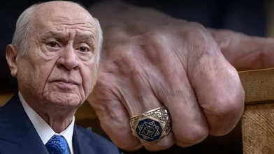 MHP Lideri Bahçeli’nin rozet ve yüzüğünde gizli mesaj!