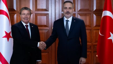 Bakan Fidan, KKTC Başbakanı Ünal Üstel'i Ankara'da kabul etti