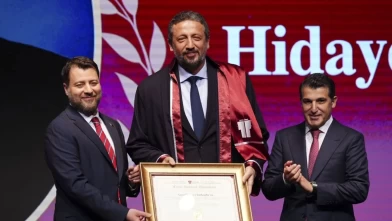Hidayet Türkoğlu'na İstanbul Topkapı Üniversitesi'nden fahri doktora ünvanı!