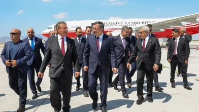 Cevdet Yılmaz ve devlet heyeti Lefkoşa'da