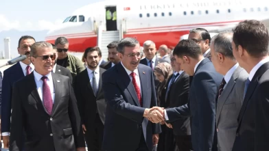 Cevdet Yılmaz KKTC'de! Doğalgaz mutabakat zaptı imzalanacak