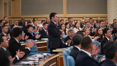 Kurultay Başkanlığına Aybek Dadebay seçildi