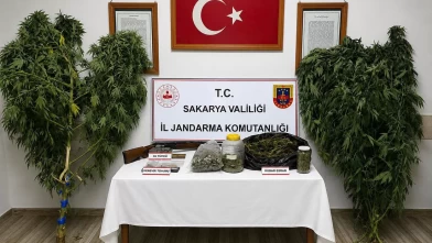 Sakarya’da uyuşturucu ve kaçakçılık operasyonu