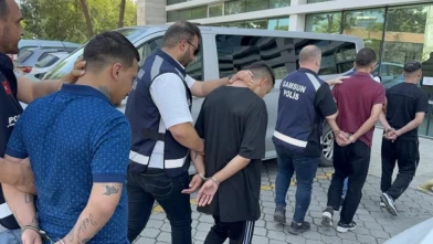 Silah kullanarak klip çeken rapçi gözaltına alındı!