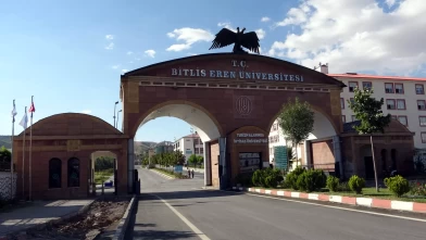 İlk 15 bine 50 bin TL burs! Bitlis Eren Tıp Fakültesi yoğun ilgi gördü