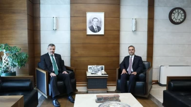 Bakan Çiftçi ile Bakan Kacır ortak projeler için bir arada!