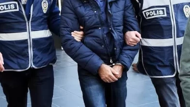 27 yıllık hapis cezasından kaçıyordu!
