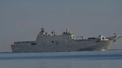 TCG Anadolu ve TCG Heybeliada’dan Yalova’da selamlama geçişi