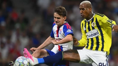Lyon ilk yarıda neye uğradığını şaşırdı