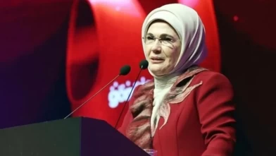 Emine Erdoğan'dan Mihriban Aliyeva'ya doğum günü telefonu