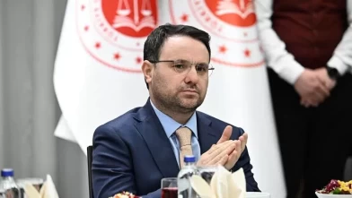 Adalet Bakanı Gürlek duyurdu: Adliyelerde dijital suçlara özel bürolar kuruluyor