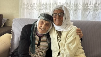 104 yaşında 35 torunu var! Sağlıklı ve uzun yaşamın sırrını açıkladı