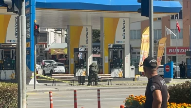 Akaryakıt istasyonunda şüpheli çanta paniği!