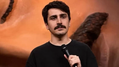Sözde komedyen Deniz Göktaş'ın sevinci yarım kaldı!