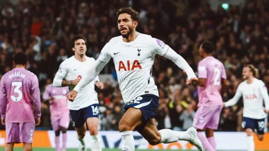 Tottenham sezonun ilk galibiyetini aldı