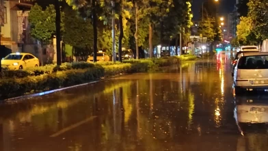 Adana’da sabah saatlerinde sağanak