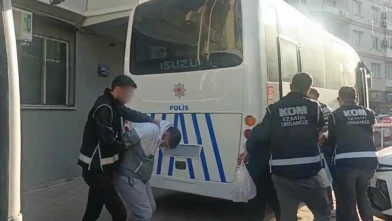İzmir’de suç örgütü operasyonu: 4 tutuklama