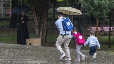 İstanbul'da yarın okullar tatil mi? 15 Ekim Perşembe için Valilikten son dakika kararı!