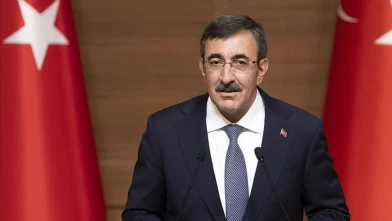Cumhurbaşkanı Yardımcısı Yılmaz Macaristan yolcusu
