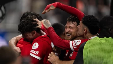 Beşiktaş'tan Dolmabahçe'de iki seri birden