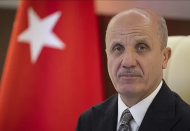 YÖK başkanı açıkladı! Üniversite mezuniyet süresi kısalıyor