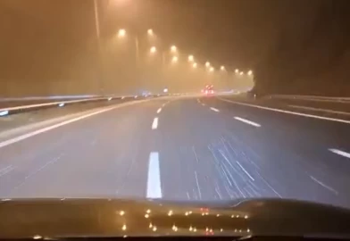 TEM’in Bolu geçişinde tipi şeklinde kar yağışı