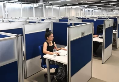 ÖSYM, yılın ilk sınavını yarın e-YDS ile yapacak