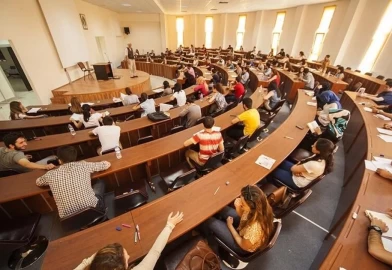 Üniversiteler 3 yıla mı düşecek? 2026 üniversiteler kaç sene olacak?