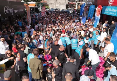 5 bin öğrenciye kırtasiye yardımı