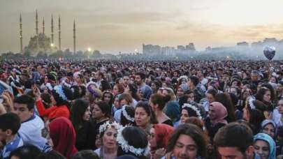 Akın akın geliyorlar! Fiyatlar uçuşa geçti