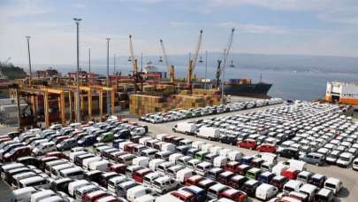 İhracatta liderlik otomotiv sektörünün