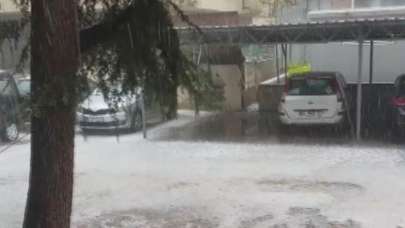 İstanbul’da dolu yağışı